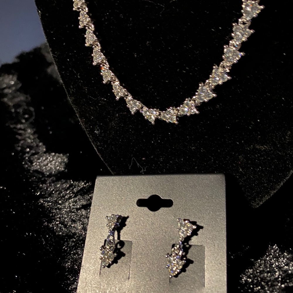 *Stunning* Silver CZ Bridal Jewelry Set NWOT